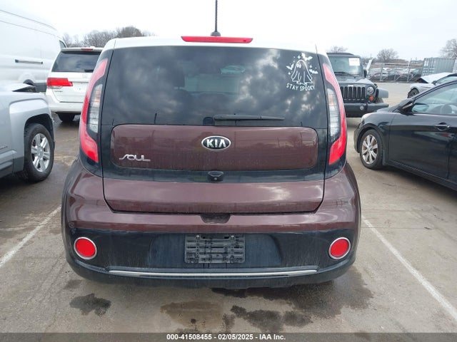 KIA SOUL + 2017 KNDJP3A5XH7473516 Image 16