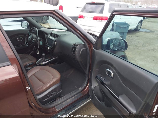 KIA SOUL + 2017 KNDJP3A5XH7473516 Image 5