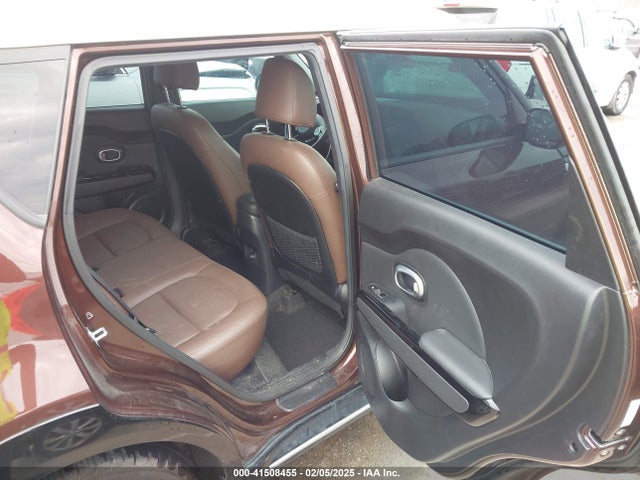 KIA SOUL + 2017 KNDJP3A5XH7473516 Image 8