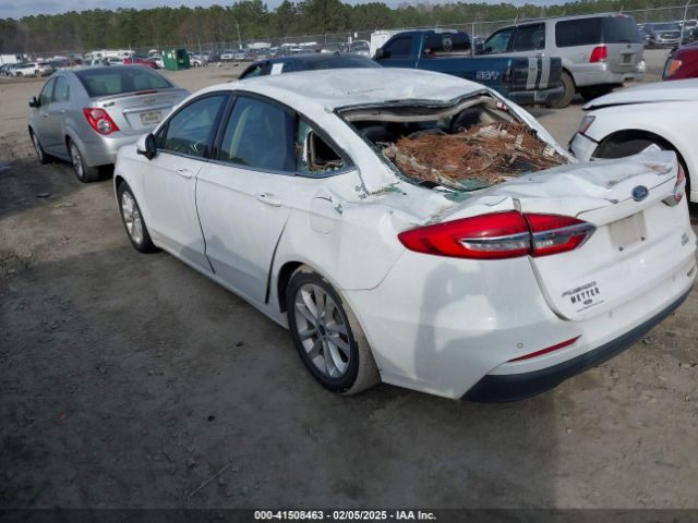 3FA6P0HD7LR257941 Ford FUSION SE