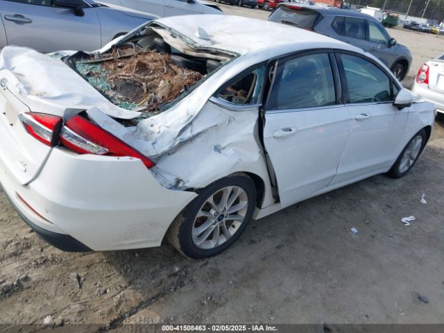 3FA6P0HD7LR257941 Ford FUSION SE
