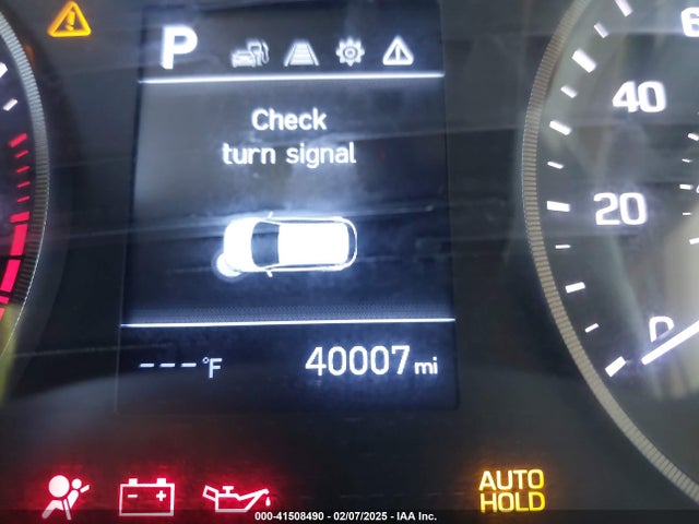 KM8J23A43KU008909 Hyundai TUCSON SE