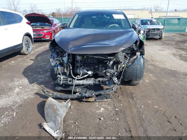 KM8J23A43KU008909 Hyundai TUCSON SE