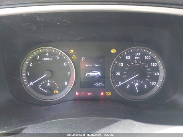KM8J23A43KU008909 Hyundai TUCSON SE