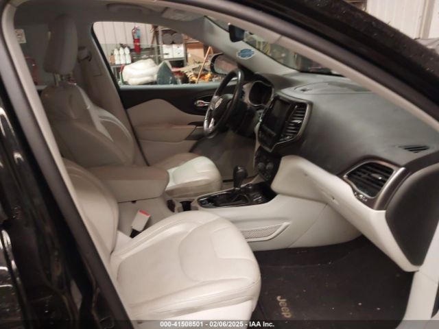 1C4PJMDN4KD190051 Jeep Cherokee Limited 4x4