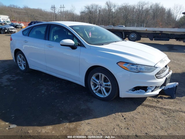 3FA6P0HD9JR258618 Ford FUSION SE