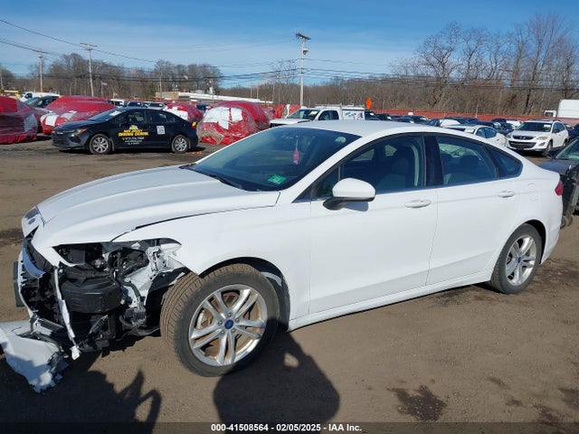 3FA6P0HD9JR258618 Ford FUSION SE