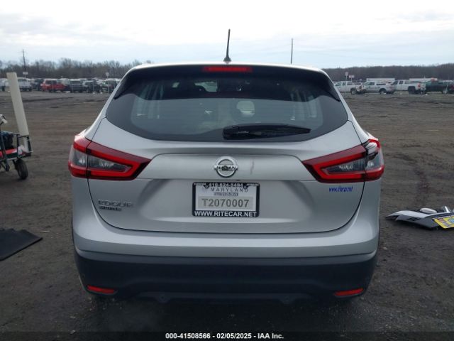 JN1BJ1CV6LW545627 Nissan Rogue Sport S Fwd Xtronic Cvt