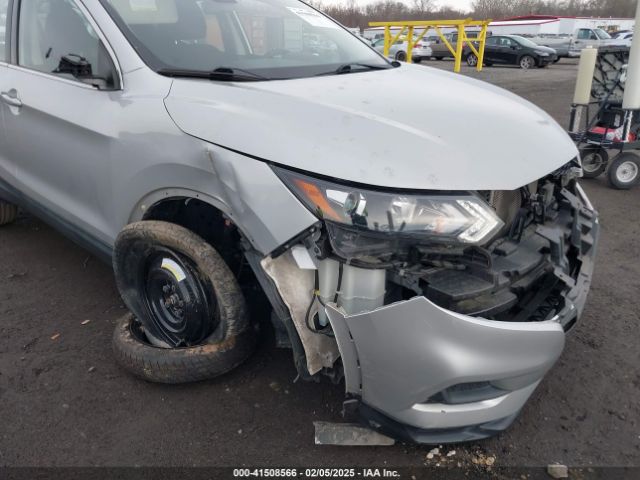 JN1BJ1CV6LW545627 Nissan Rogue Sport S Fwd Xtronic Cvt