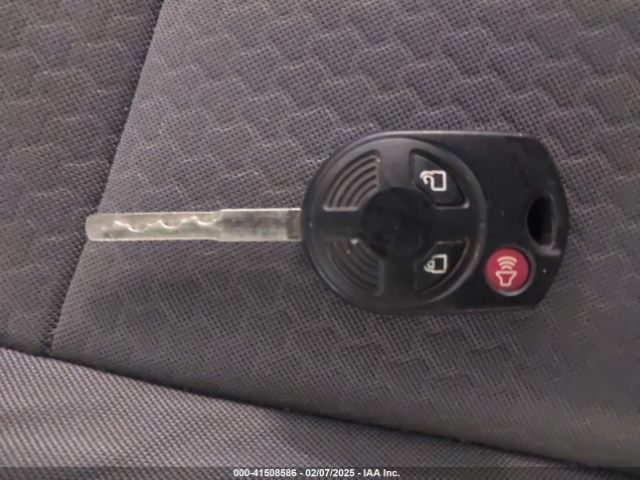 1FMCU9GD0JUC72780 Ford ESCAPE SE