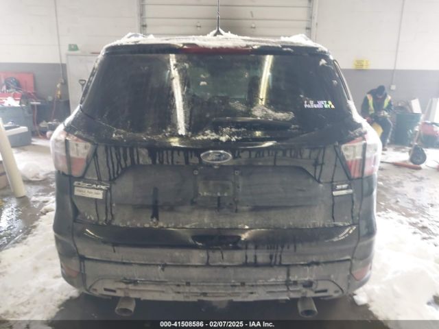 1FMCU9GD0JUC72780 Ford ESCAPE SE