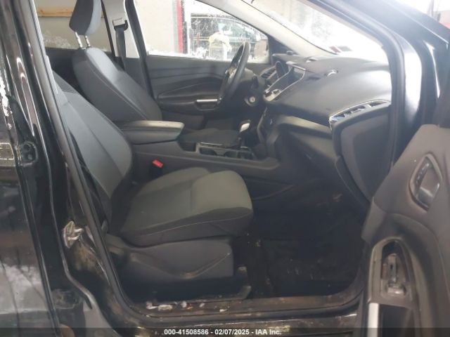 1FMCU9GD0JUC72780 Ford ESCAPE SE