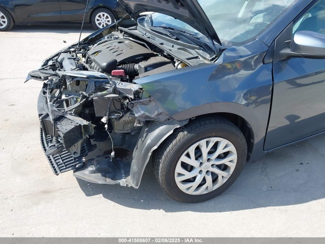 Toyota COROLLA LE 2018 5YFBURHE5JP794003 Image 6
