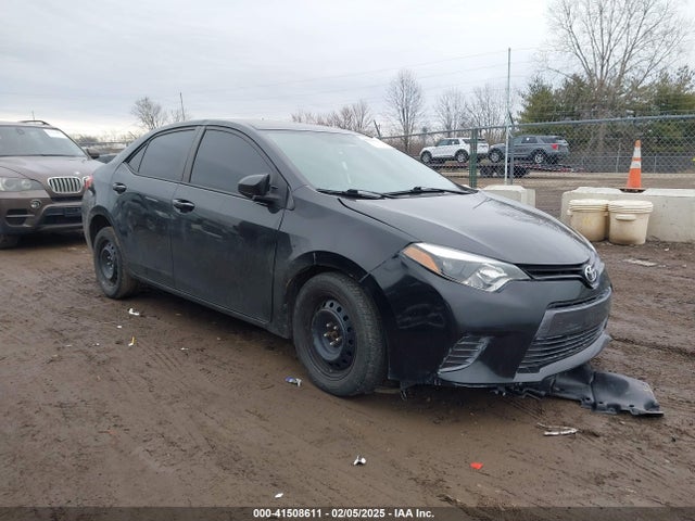 2015 2T1BURHE7FC392412 main image