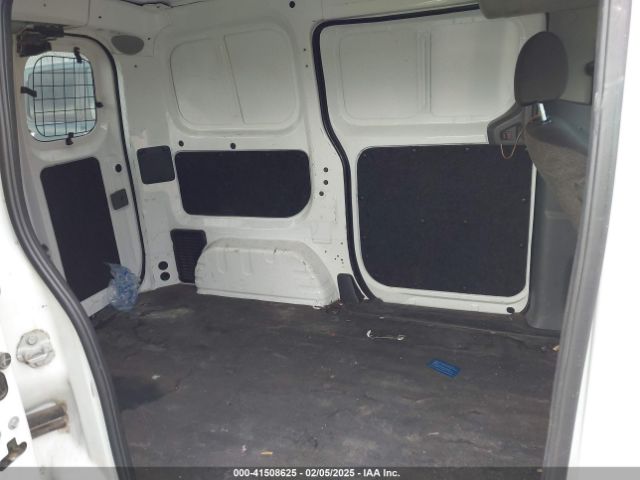 3N6CM0KN8HK710792 Nissan Nv200 S