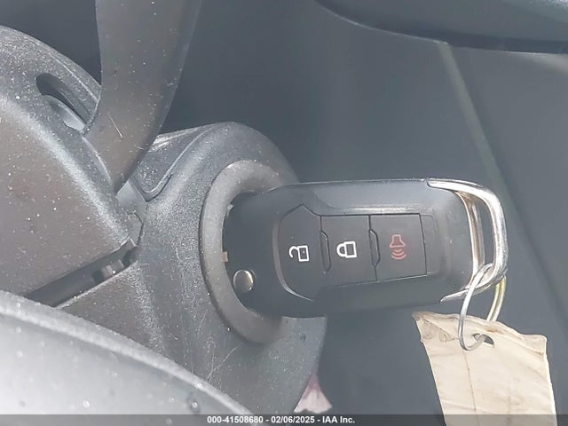 3FTTW8B98RRA61213 Ford Maverick Xl