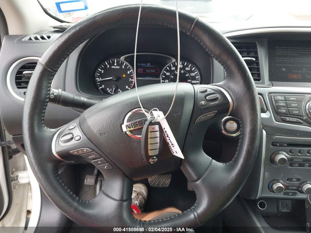 5N1DR2MM1KC645527 Nissan Pathfinder Sl