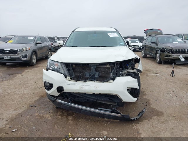 5N1DR2MM1KC645527 Nissan Pathfinder Sl