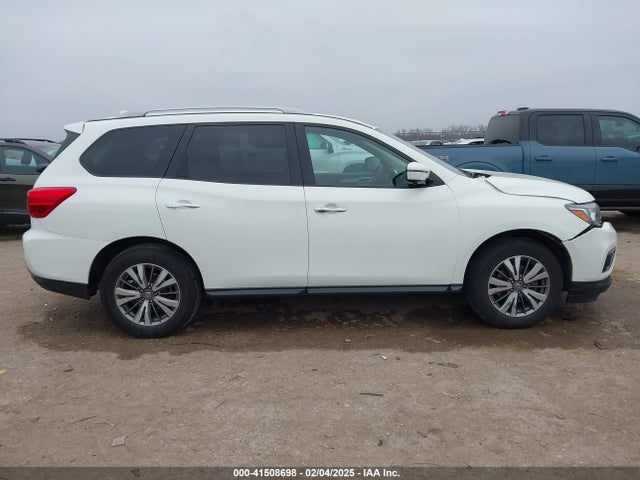 5N1DR2MM1KC645527 Nissan Pathfinder Sl