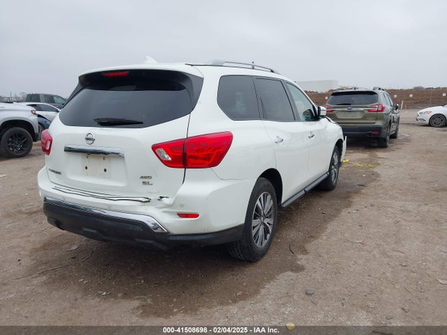 5N1DR2MM1KC645527 Nissan Pathfinder Sl