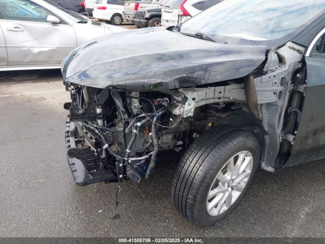 JN1BJ1BV4NW582471 Nissan Rogue Sport Sv Fwd Xtronic Cvt