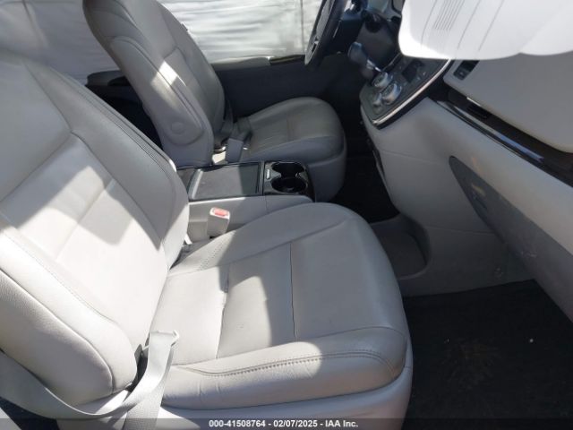 2018 TOYOTA SIENNA 5TDYZ3DCXJS940710 Photo 4