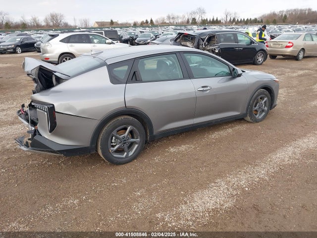 KIA K4 Lxs 2025 3KPFT4DE3SE009462 Image 4