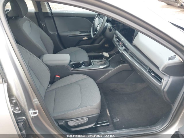 KIA K4 Lxs 2025 3KPFT4DE3SE009462 Image 5