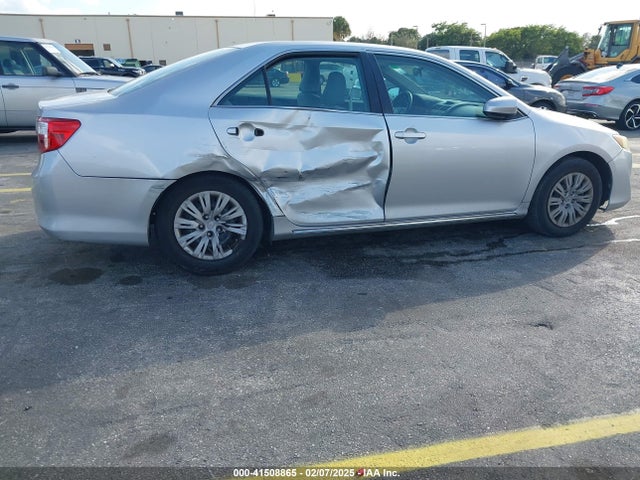 Toyota CAMRY LE 2014 4T4BF1FK5ER408579 Image 6
