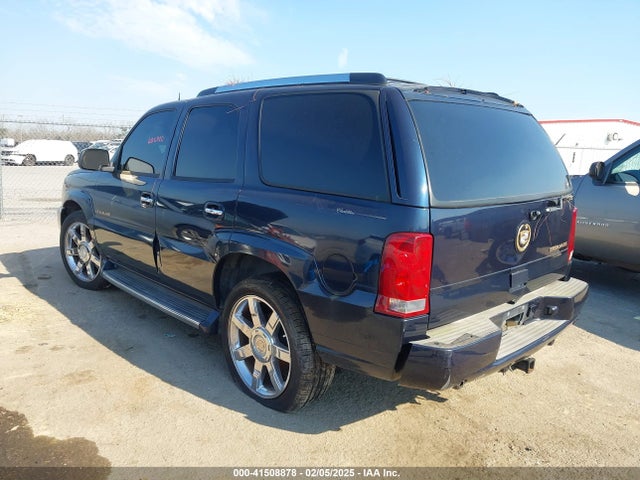 2004 CADILLAC ESCALADE 1GYEC63T54R226911 Photo 2