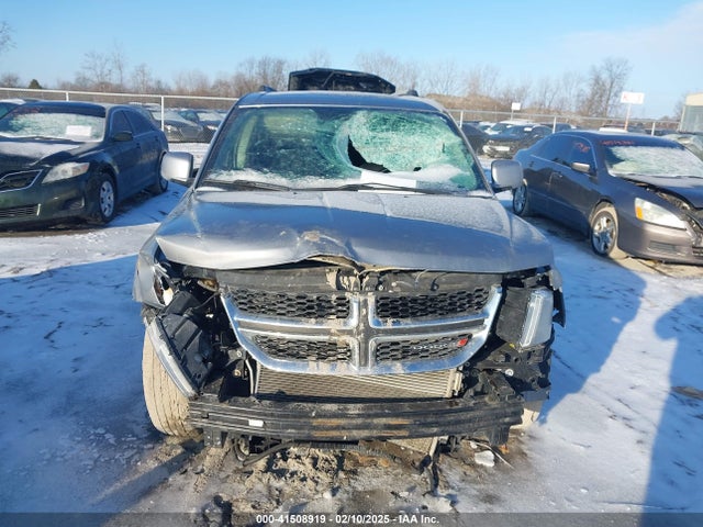 3C4PDDBGXGT204824 Dodge Journey Sxt