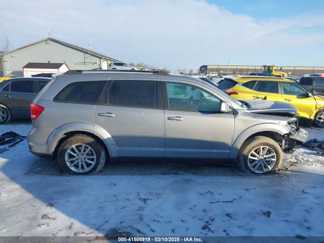 3C4PDDBGXGT204824 Dodge Journey Sxt