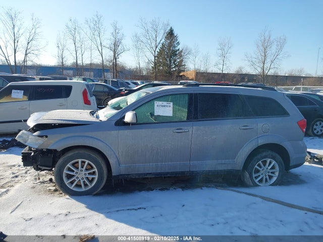 3C4PDDBGXGT204824 Dodge Journey Sxt