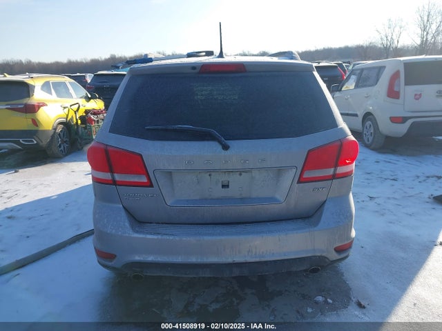 3C4PDDBGXGT204824 Dodge Journey Sxt