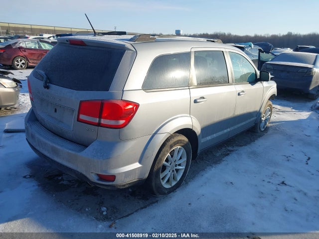 3C4PDDBGXGT204824 Dodge Journey Sxt