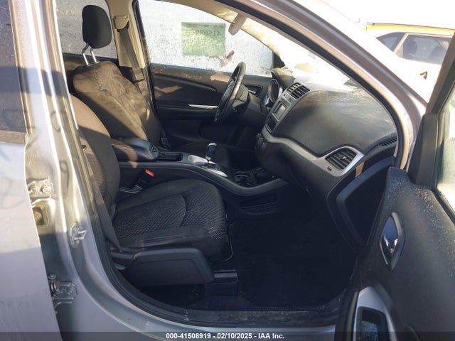 3C4PDDBGXGT204824 Dodge Journey Sxt