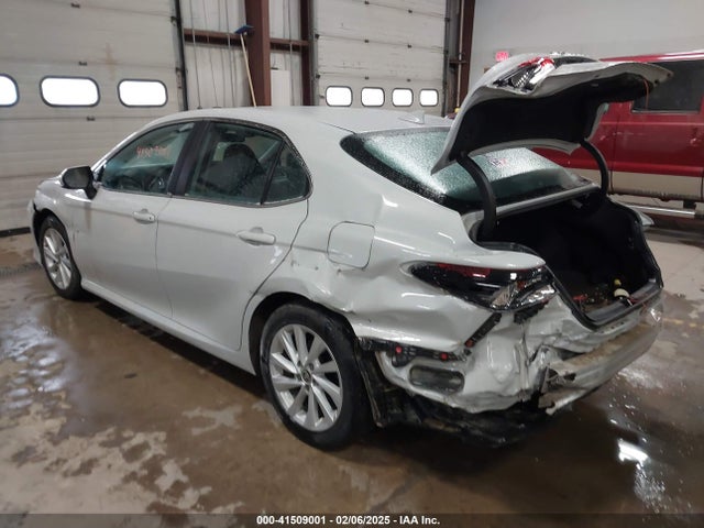 4T1C11AK5NU037816 Toyota CAMRY LE