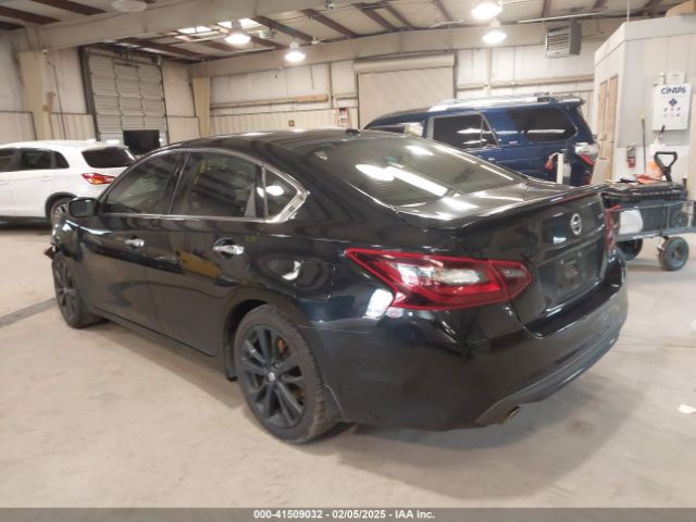 1N4AL3AP3JC283024 Nissan Altima 2.5 Sr
