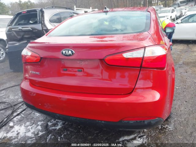 KNAFX4A67F5381306 KIA FORTE LX