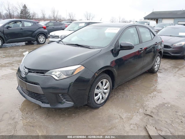 Toyota COROLLA LE 2015 2T1BURHE1FC475625 Image 2