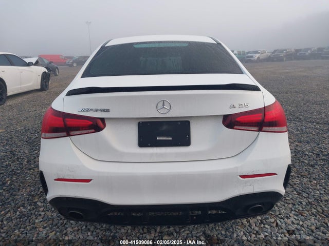 W1K3G5BB2MJ266887 Mercedes-Benz Amg A 35 4matic