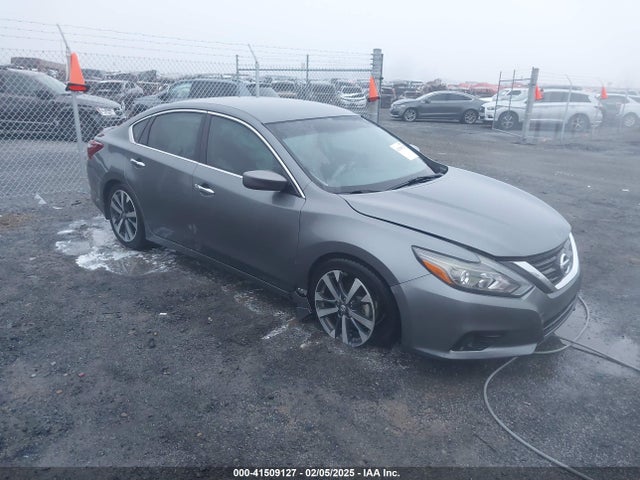 1N4AL3AP6HC473555 Nissan Altima 2.5 Sr
