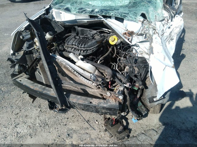 2C4RC1BG3GR301568 Chrysler Town and Country