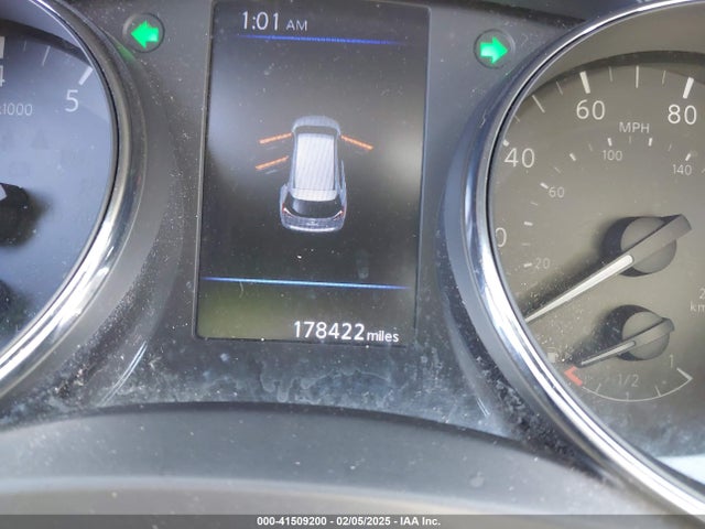 Nissan ROGUE SV 2018 5N1AT2MT2JC823441 Image 15