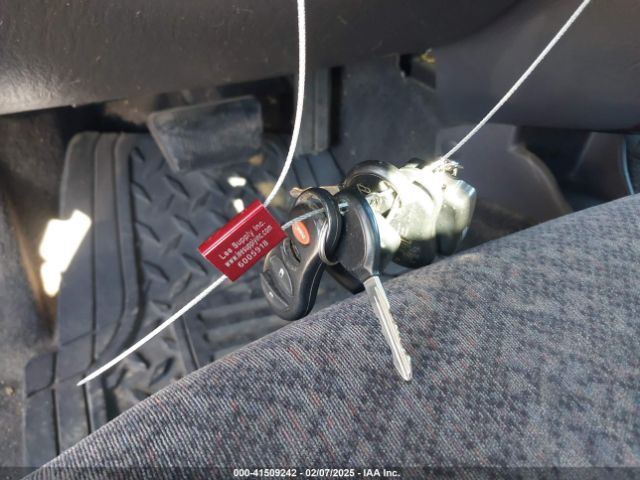 2000 CHRYSLER CONCORDE 2C3HD46R7YH346501 Photo 10