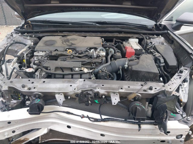 4T1R11AK6PU737096 Toyota CAMRY LE