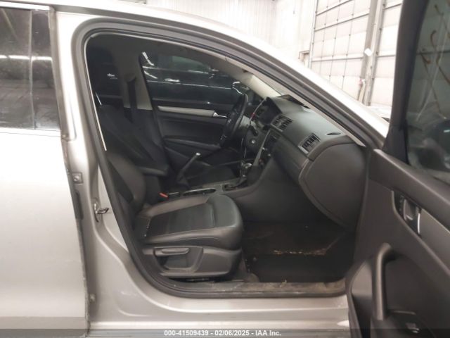 1VWBP7A32EC008397 Volkswagen Passat 2.5l Se