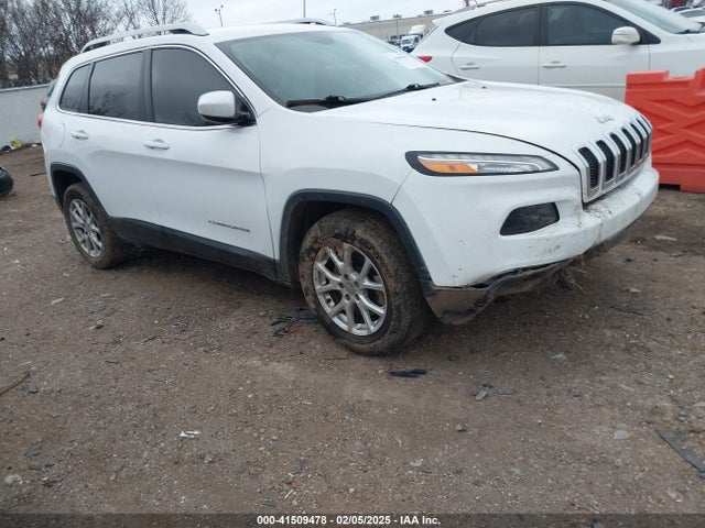 Jeep Cherokee Latitude 2016 1C4PJLCS4GW114486 Image 1