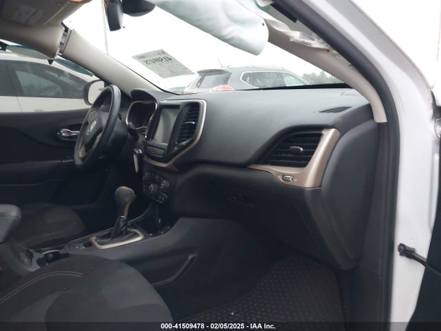 Jeep Cherokee Latitude 2016 1C4PJLCS4GW114486 Image 5