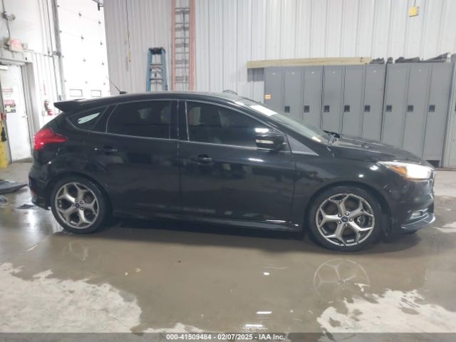 1FADP3L98FL323833 Ford FOCUS ST